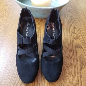 Franco Sarto Black Suede Pumps w/elastic straps